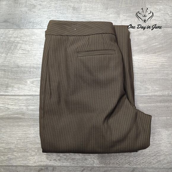 Ann Taylor Pin Stripe Straight Leg Dress Pants Size 4 - Picture 6 of 6